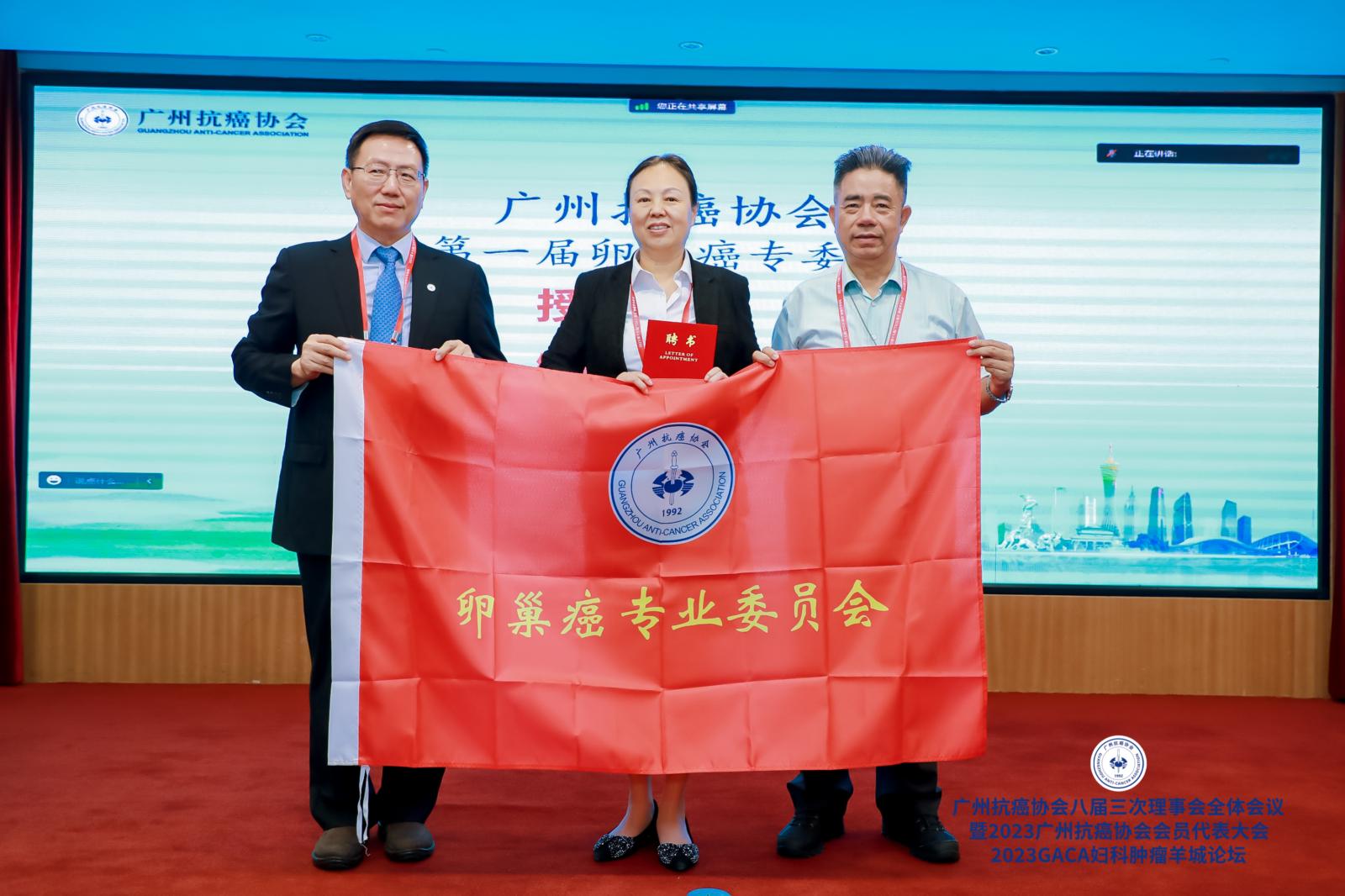 ny21_271512.jpg 馮忻 (1600x1066).JPG